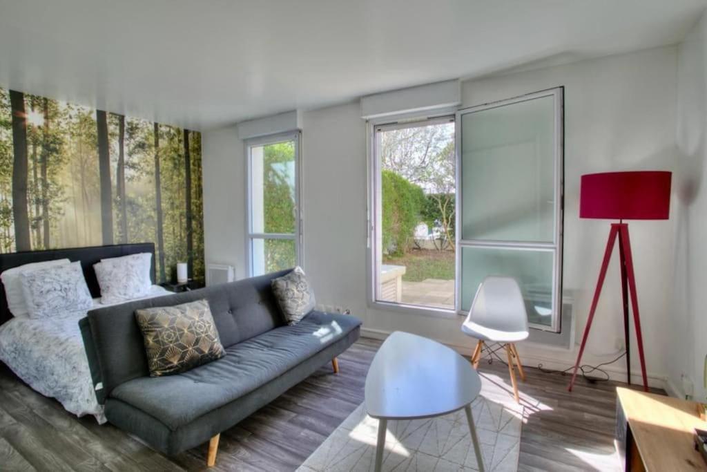Studio Spacieux Avec Terrasse Et Parking Viry-Châtillon Zewnętrze zdjęcie